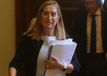La presidenta del Congreso asegura que se ha sentido coaccionada en la bronca presupuestaria