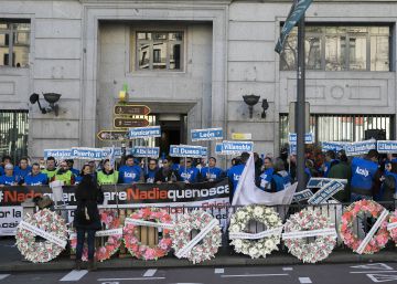 Los funcionarios de prisiones convocan seis días de huelga en las cárceles