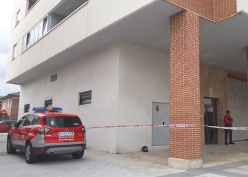 La policía investiga la muerte de dos hombres por disparos en Navarra