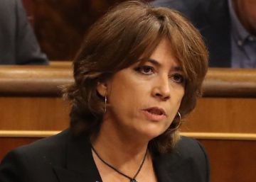 Así ha sido la comparecencia Dolores Delgado: “Ni las cloacas ni la derecha me van a amedrentar”