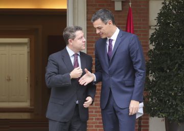 El ‘efecto Moncloa’ aparca la batalla de los barones del PSOE con Sánchez