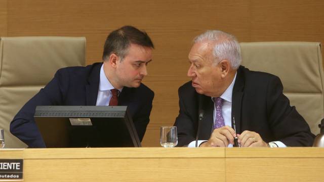 Iván Redondo, con Margallo.