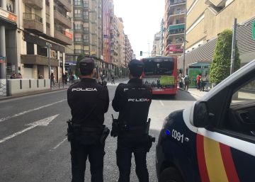 Mueren una mujer y su hijo tras tirarse ella de un sexto piso con el niño en brazos
