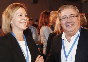 Cospedal admite que Villarejo informó a su marido de investigaciones de corrupción que afectaban al PP