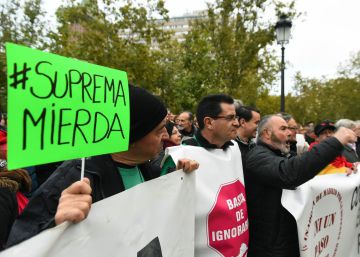 Cientos de personas piden ante el Supremo que los bancos devuelvan el impuesto de las hipotecas