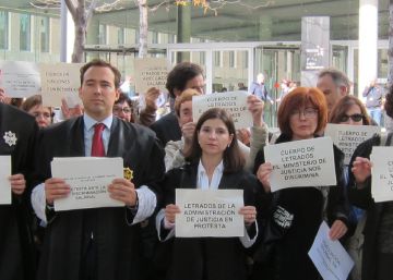Justicia descontará por primera vez a los jueces el salario del día de huelga
