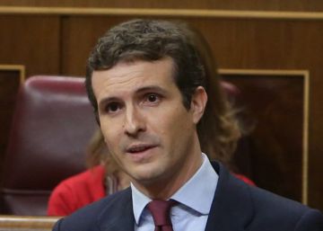 El PP y Ciudadanos tratan de situar a Sánchez fuera del PSOE y de la Constitución