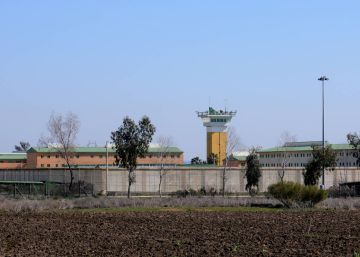 Detenida una enfermera de la cárcel de Huelva por el envenenamiento con metadona de varios compañeros