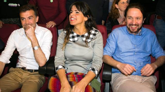 Teresa Rodríguez junto a Antonio Maíllo y Pablo Iglesias.