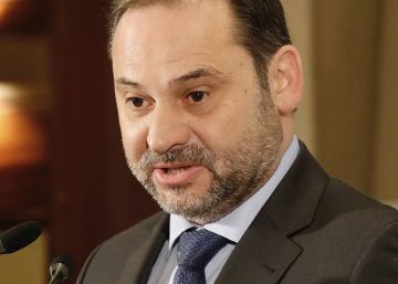 El Gobierno reafirma que habrá Consejo de Ministros en Barcelona pese a las dudas de Ábalos