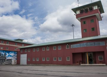 Interior investiga a dos funcionarios de prisiones por dar una paliza a un recluso