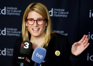 Artadi defiende el derecho de protesta durante la reunión del Consejo de Ministros en Barcelona