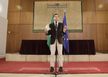 Moreno presenta su programa de Gobierno en medio de las protestas contra Vox