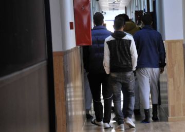 Un menor marroquí se fuga de un centro de internamiento de Ceuta por el váter de su habitación