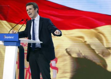 Así preparó el líder de los populares su discurso más duro para que los votantes de Vox vuelvan “a casa”