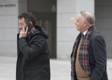 El juez prohíbe al exjefe de la Policía salir de España por el ‘caso Kitchen’