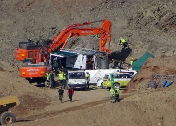 Más de 300 personas involucradas en el rescate de Julen en Totalán desde el 13 de enero