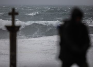 Olas de nueve metros y rachas de viento huracanadas en el peor día de la borrasca Helena