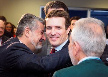 Casado compara a ETA con los independentistas y acusa al Gobierno de padecer “el síndrome de la T-4”