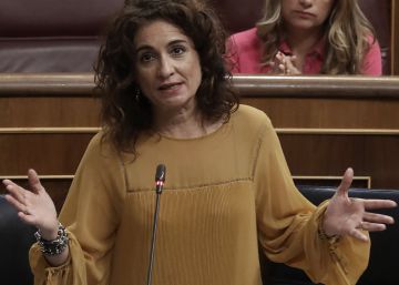 La ministra de Hacienda da por “seguro” el anuncio de elecciones este viernes