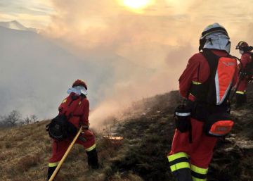 Los incendios forestales activos en Cantabria se reducen a 15 y sin riesgo para la población