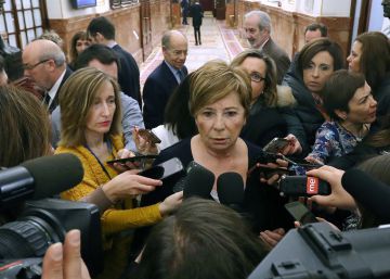 Celia Villalobos anuncia que deja la política después de 33 años como diputada