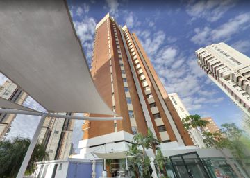 El incendio de un hotel de Benidorm obliga a desalojar a 240 personas