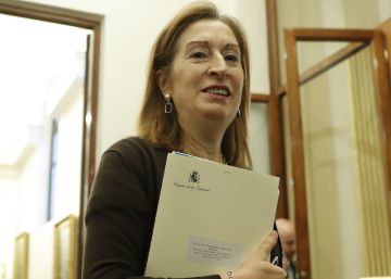 Pastor acusa a Sánchez de un uso partidista de los decretos leyes para ir “dopado” a las elecciones