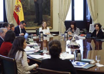 El Congreso dice que regular los permisos de paternidad por decreto es constitucional