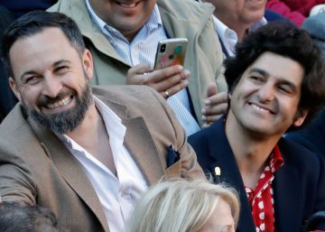 Abascal oculta la identidad del comité que controla las elecciones internas y la disciplina en Vox