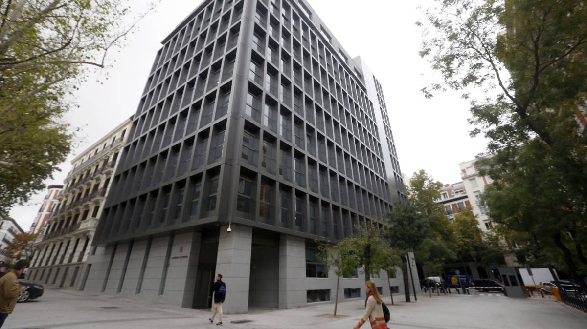 Fachada de uno de los edificios de la Audiencia Nacional, en Madrid.