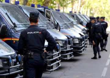 Un policía nacional detenido en Valencia por huir sin pagar de una gasolinera con un coche robado