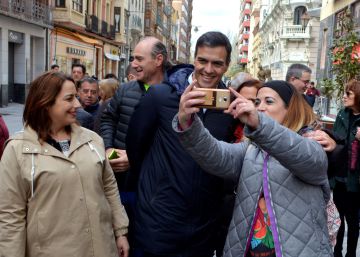 Sánchez se aferra al espíritu de las primarias