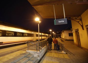 Trenes regionales para conectar la España vacía