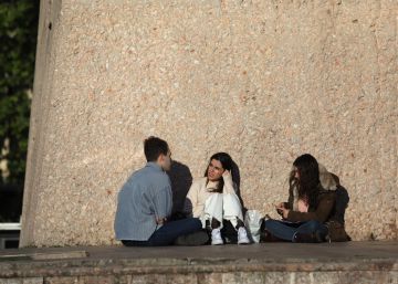 Los jóvenes, ante la sima de la pobreza