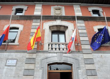 Sánchez decreta 28 horas de luto oficial por la muerte de Rubalcaba