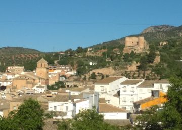 Bipartidismo de izquierda bajo un manto de olivos