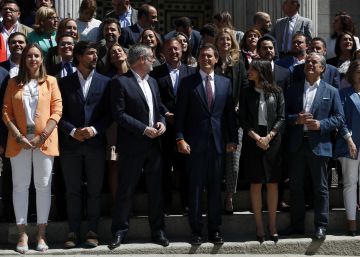 Rivera anuncia como primera ley en la oposición un alivio fiscal para las familias con hijos