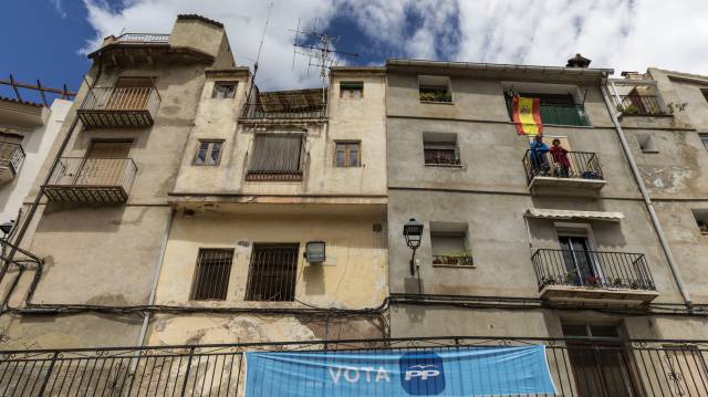 Vecinos del pueblo del Alfondeguilla.