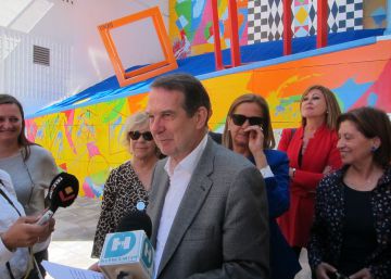 “¡Queremos a Abel Caballero de alcalde hasta que cumpla los 100!”