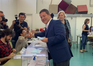 El PSOE recupera la hegemonía en Castilla-La Mancha y borra a Podemos