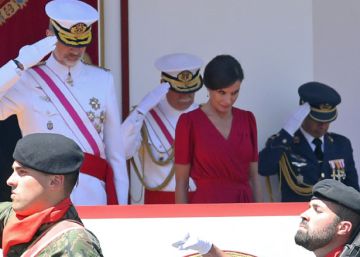 El Rey expresa su “afecto y gratitud” a las familias de los militares muertos en misiones en el exterior