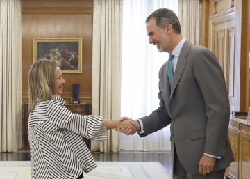 CC rechaza investir a Sánchez si pacta con Podemos