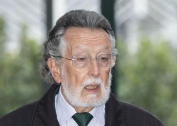 Cuatro años de cárcel para Alfonso Grau por aceptar relojes de un empresario
