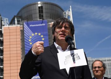 El abogado de Puigdemont Gonzalo Boye trata de recoger sin éxito el acta de europarlamentario del ‘expresident’
