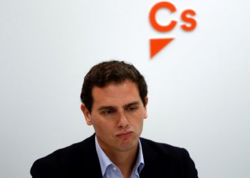Cs expedienta a sus dos ediles de Santa Cruz de Tenerife por apoyar al PSOE