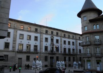Cómo cobrar la pensión del abuelo muerto hasta que cumpla 105 años