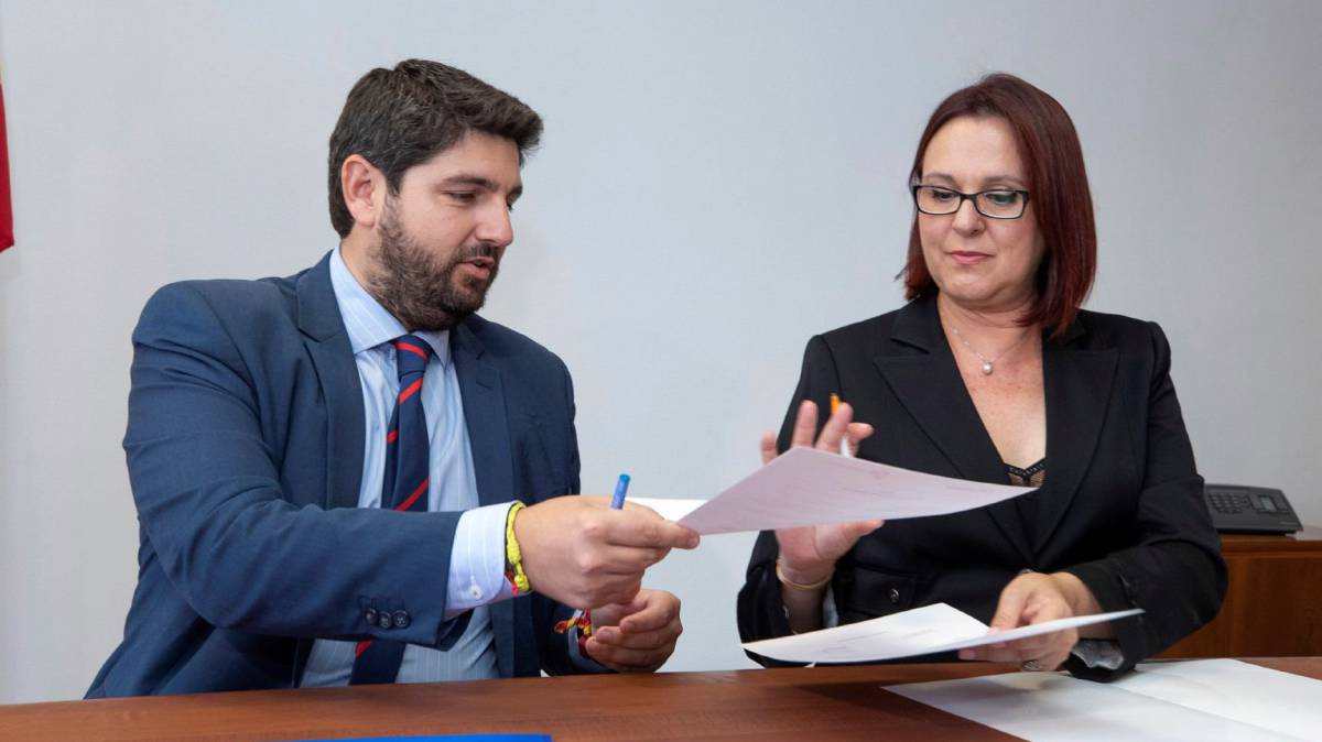 Vox mantiene el no al PP en Murcia pese a lograr que Cs se siente a negociar