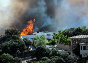 España y Portugal podrán entrar hasta 25 kilómetros en el país vecino
para luchar contra incendios