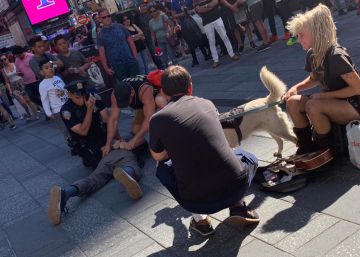 El momento de la detención en Times Square.